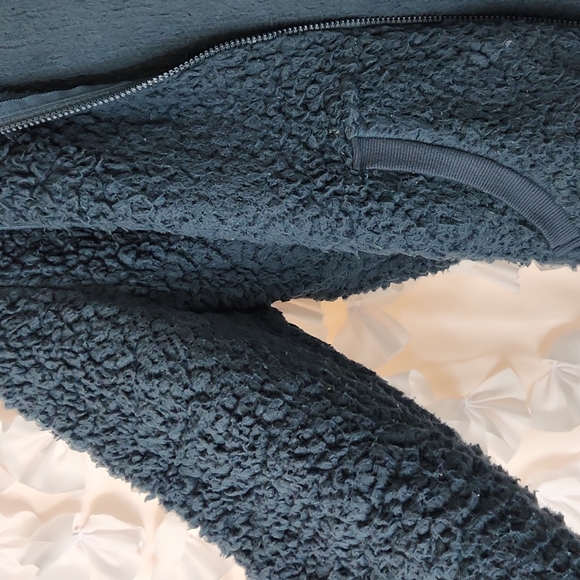 Jacket, Teal Blue/Green Soft, Fuzzy, Teddy Bear 🧸 Hoodie, Zipup, Womens, - Picture 7 of 10